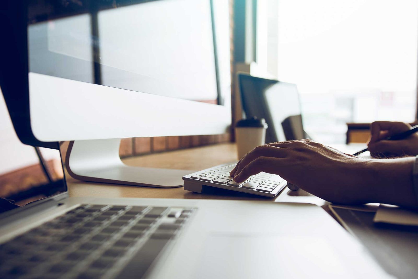 Can You Have 2 Wi-Fi Routers in Your House? What Works vs What Doesn’t